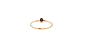 14kt Gold Solo Garnet Ring